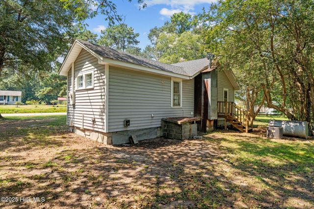 3458 Mitchell Ford Road, Clarkton, NC 28433