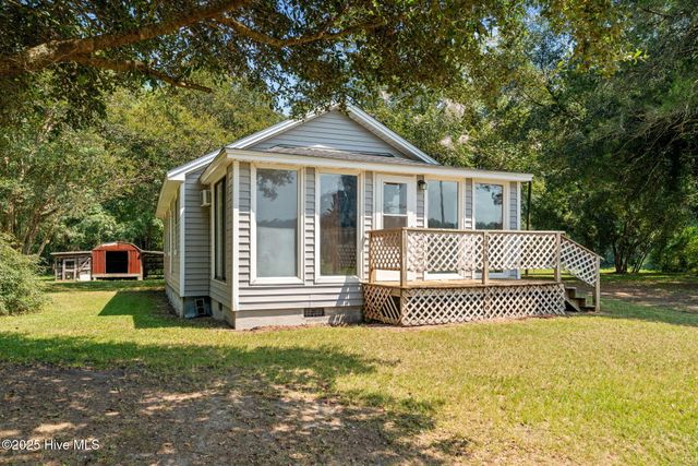 3458 Mitchell Ford Road, Clarkton, NC 28433