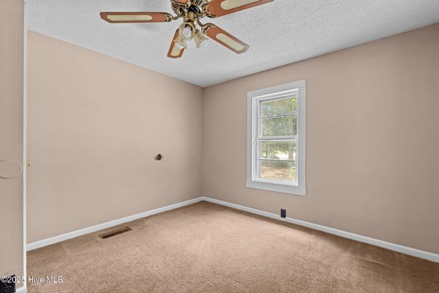 3458 Mitchell Ford Road, Clarkton, NC 28433