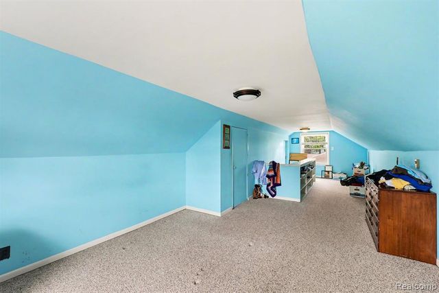 22460 Daniels Street, Saint Clair Shores, MI 48081