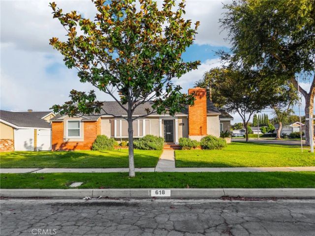 618 S Lee, Fullerton, CA 92833