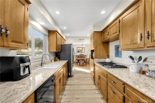 618 S Lee, Fullerton, CA 92833