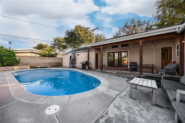 618 S Lee, Fullerton, CA 92833