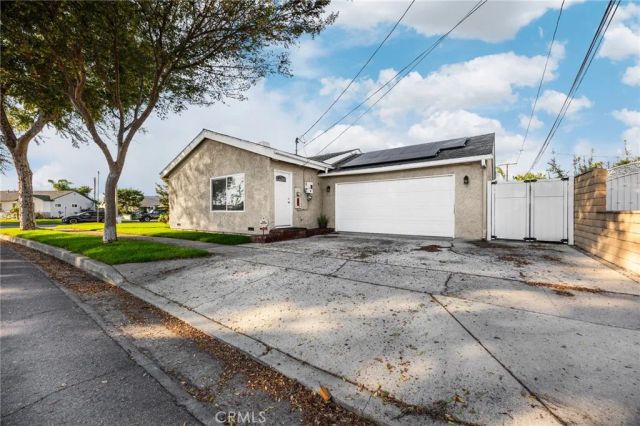 618 S Lee, Fullerton, CA 92833