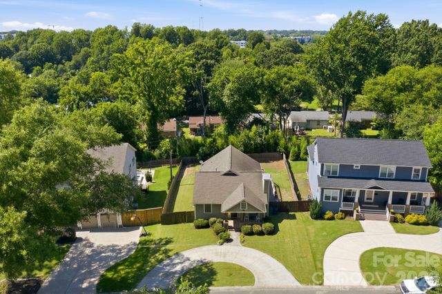 1742 Dunkirk Drive, Charlotte, NC 28203