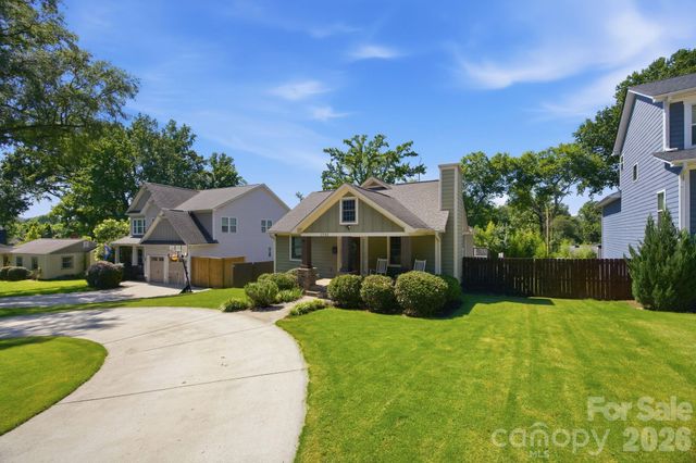 1742 Dunkirk Drive, Charlotte, NC 28203