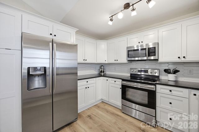 1742 Dunkirk Drive, Charlotte, NC 28203