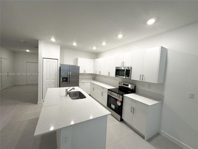 14804 SW 162nd St 0, Miami, FL 33187