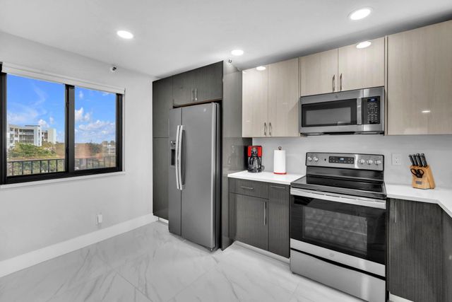 2221 Cypress Island Dr 708, Pompano Beach, FL 33069