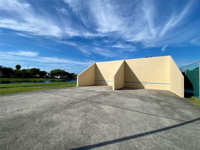 2221 Cypress Island Dr 708, Pompano Beach, FL 33069