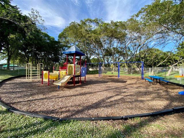 2221 Cypress Island Dr 708, Pompano Beach, FL 33069