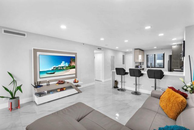 2221 Cypress Island Dr 708, Pompano Beach, FL 33069