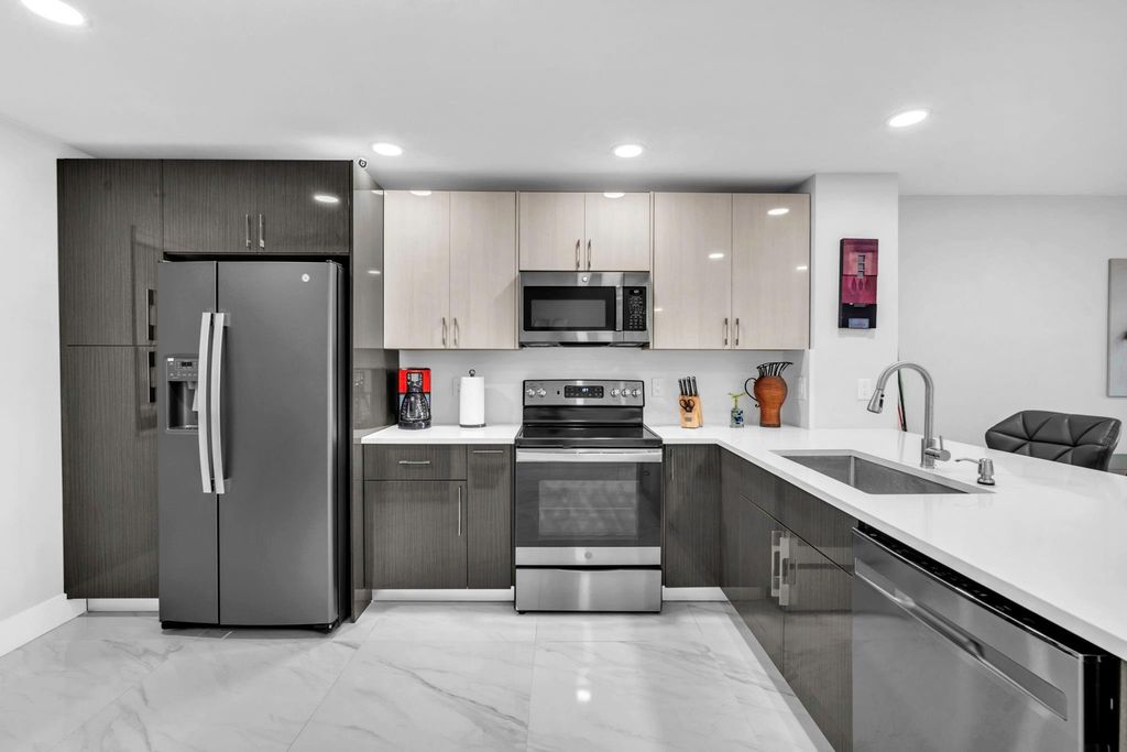 2221 Cypress Island Dr 708, Pompano Beach, FL 33069