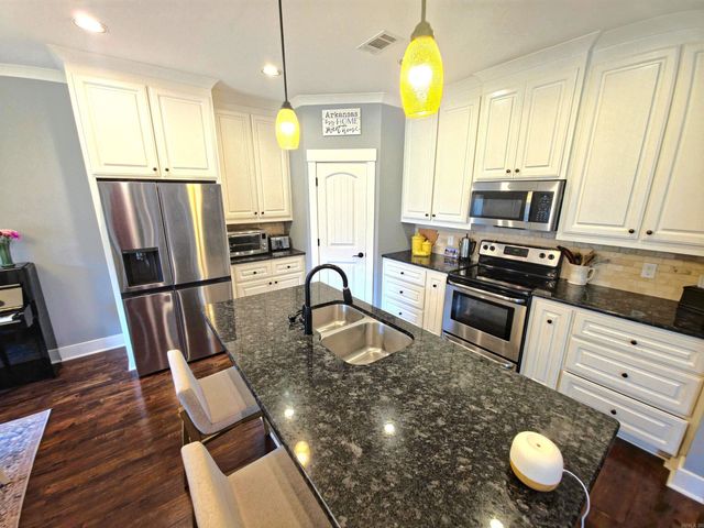 3158 HALEY Court, Benton, AR 72019