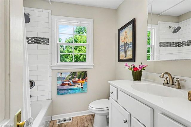 2439 Hoyt Street, Winston-salem, NC 27103