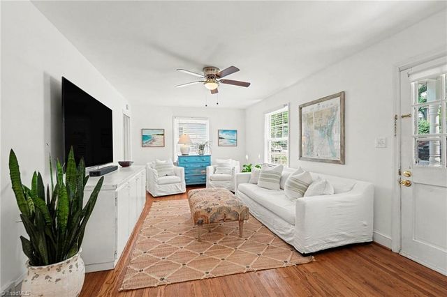2439 Hoyt Street, Winston-salem, NC 27103