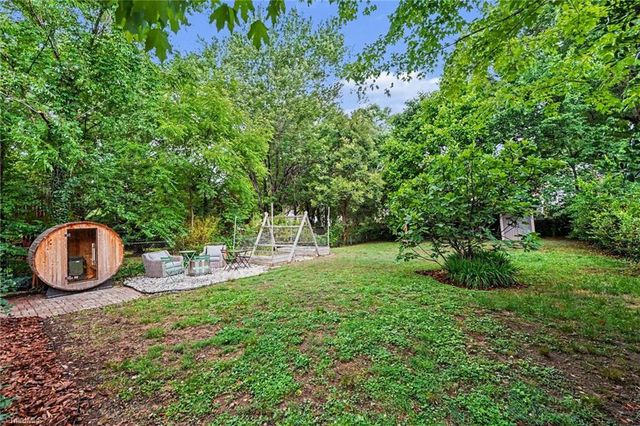 2439 Hoyt Street, Winston-salem, NC 27103