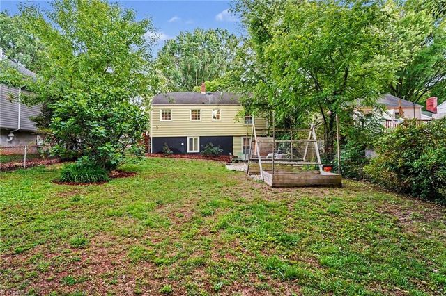 2439 Hoyt Street, Winston-salem, NC 27103