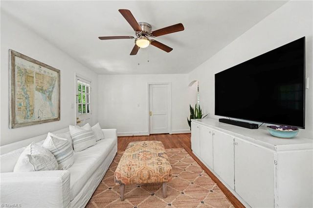 2439 Hoyt Street, Winston-salem, NC 27103