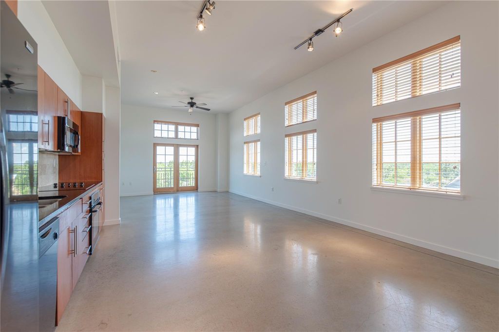 2235 E 6th ST 404, Austin, TX 78702