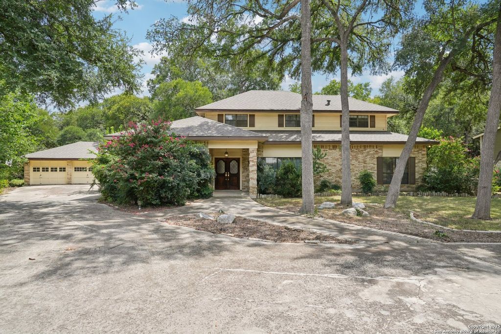 1848 Pebble Brook, New Braunfels, TX 78130