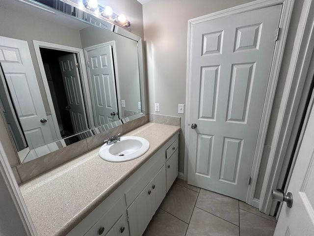3955 Teakwood Drive, Chattanooga, TN 37416