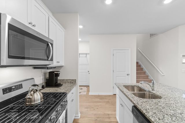 3120 Bells Lake Cir, Longs, SC 29568
