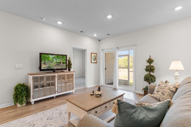 3120 Bells Lake Cir, Longs, SC 29568