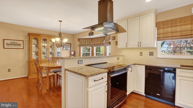 2710 PRICE RD, Crofton, MD 21114