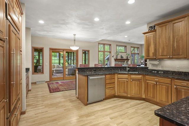 7622 N Orchard View Drive, Evansville, WI 53536