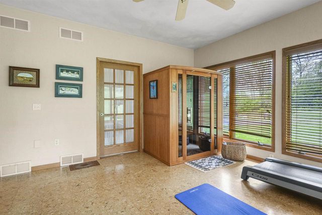 7622 N Orchard View Drive, Evansville, WI 53536