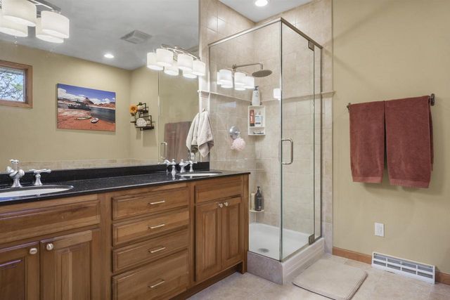 7622 N Orchard View Drive, Evansville, WI 53536