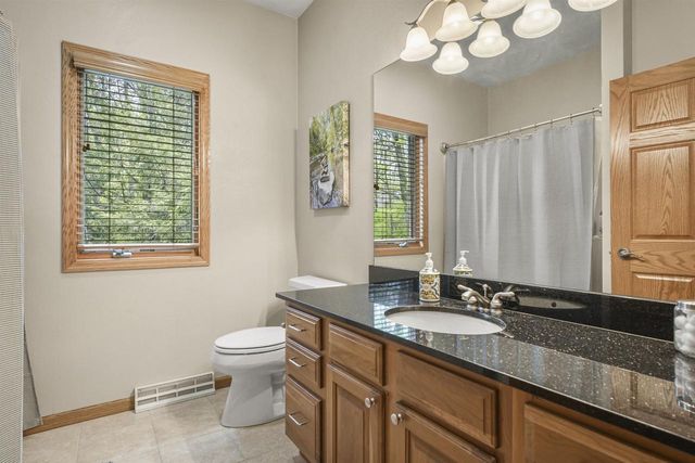 7622 N Orchard View Drive, Evansville, WI 53536