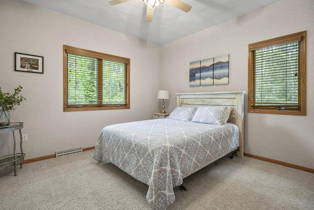7622 N Orchard View Drive, Evansville, WI 53536