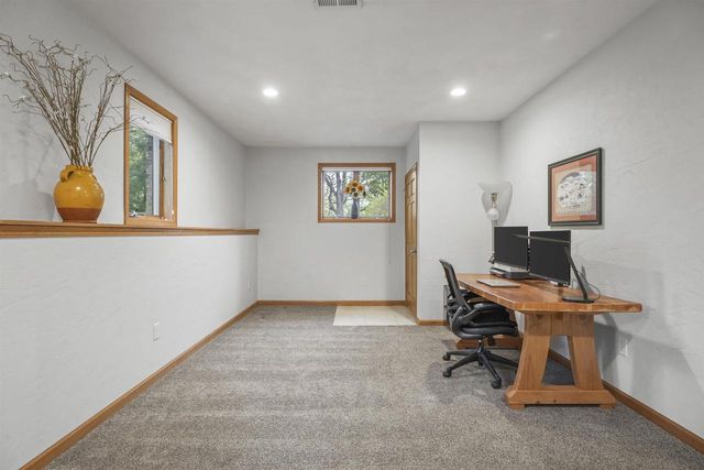 7622 N Orchard View Drive, Evansville, WI 53536