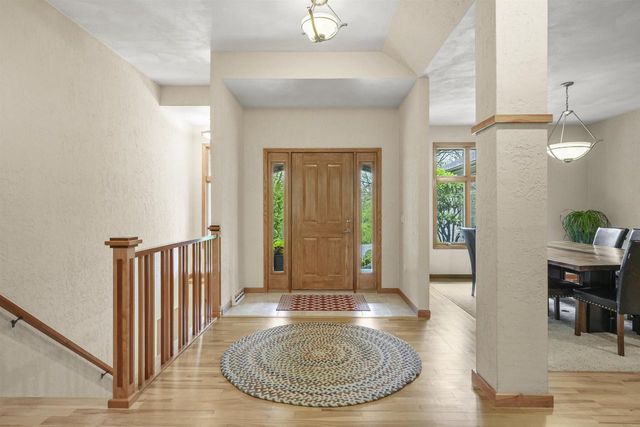 7622 N Orchard View Drive, Evansville, WI 53536