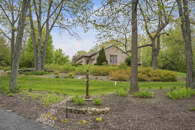 7622 N Orchard View Drive, Evansville, WI 53536