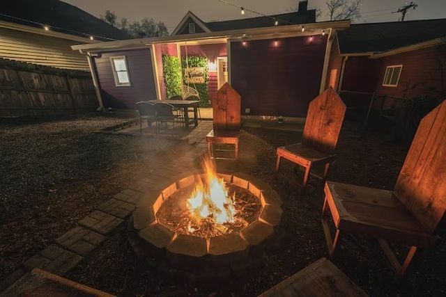 905 11th Ave, N, Nashville, TN 37208