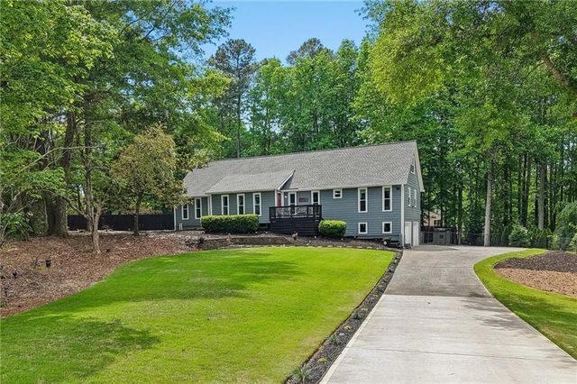 3334 Pebble Hill Drive, Marietta, GA 30062