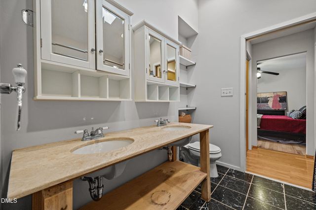 216 May Court, Chapel Hill, NC 27514