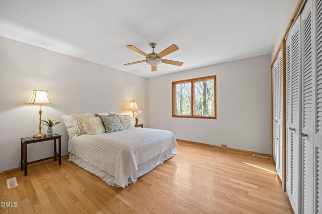 216 May Court, Chapel Hill, NC 27514