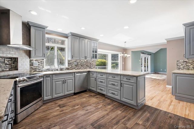 3060 Dahlia Court, Yorktown Heights, NY 10598