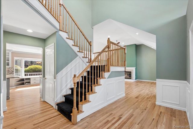 3060 Dahlia Court, Yorktown Heights, NY 10598