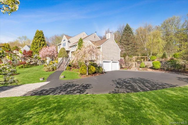 3060 Dahlia Court, Yorktown Heights, NY 10598