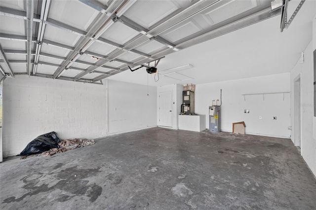 16993 SW 20 COURT ROAD, Ocala, FL 34473