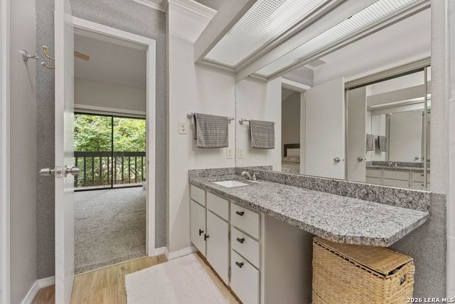 11815 Vance Jackson Rd Apt 2304, San Antonio, TX 78230
