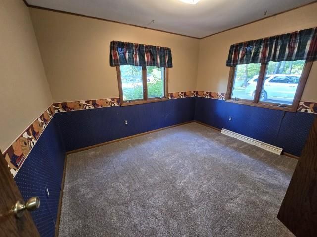 925 E RIDLINGTON AVENUE, Shawano, WI 54166