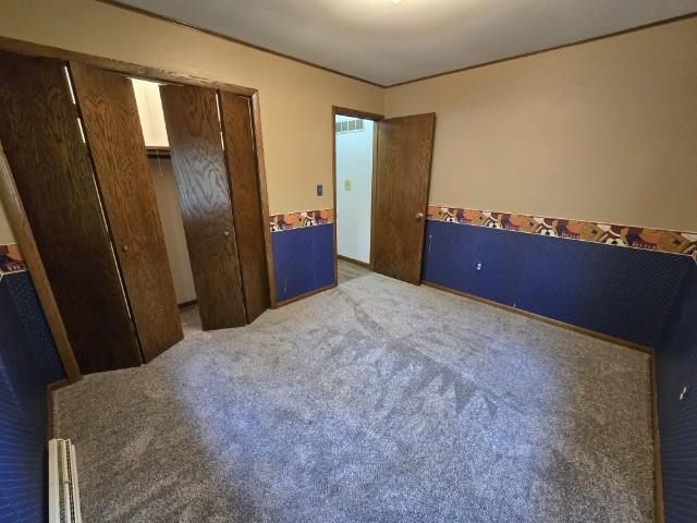 925 E RIDLINGTON AVENUE, Shawano, WI 54166