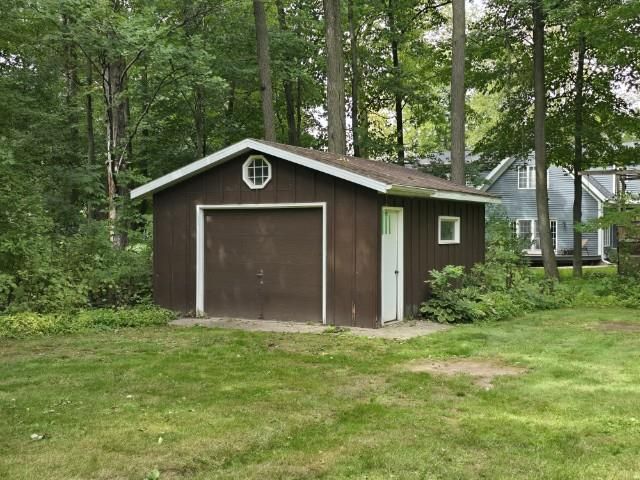 925 E RIDLINGTON AVENUE, Shawano, WI 54166