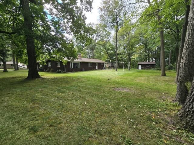 925 E RIDLINGTON AVENUE, Shawano, WI 54166